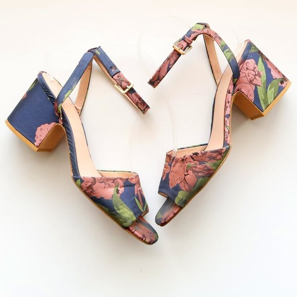 Zara Shoes - Zara Floral Jacquard Ankle Strap Block Heel Square Toe Open Toe Sandals Shoes 10